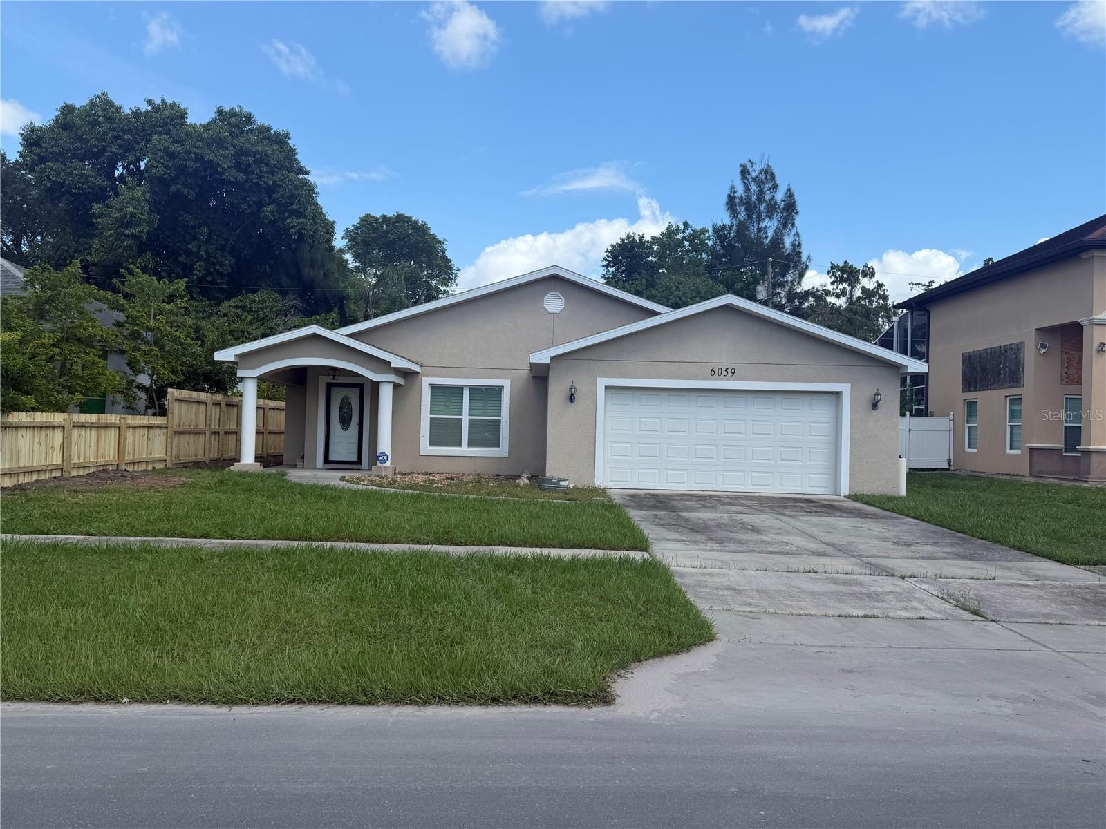 Casas a venda 1 - Jen Dantas 6059 105TH TERRACE N