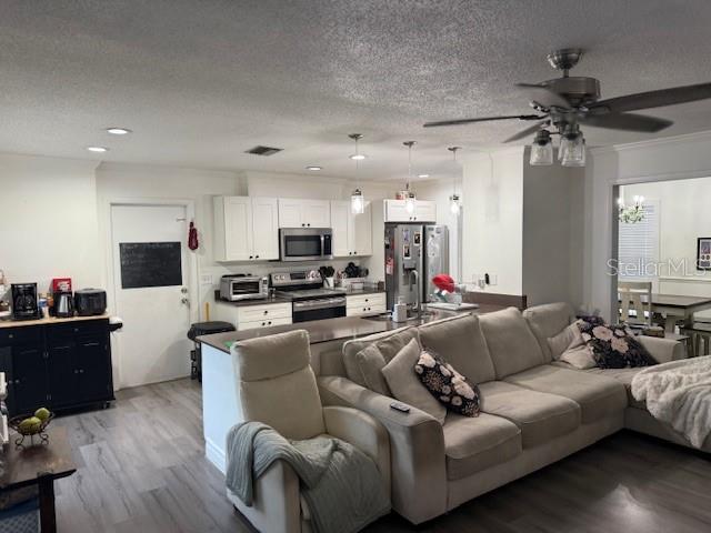 EASTLAKE PARK PH II - Residential