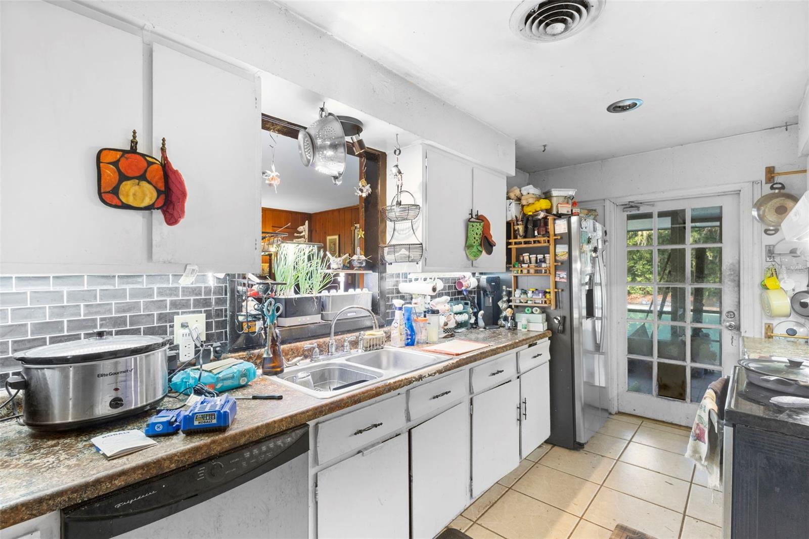 OAKWOOD SUB & PARCELS OPPOSIT - Residential