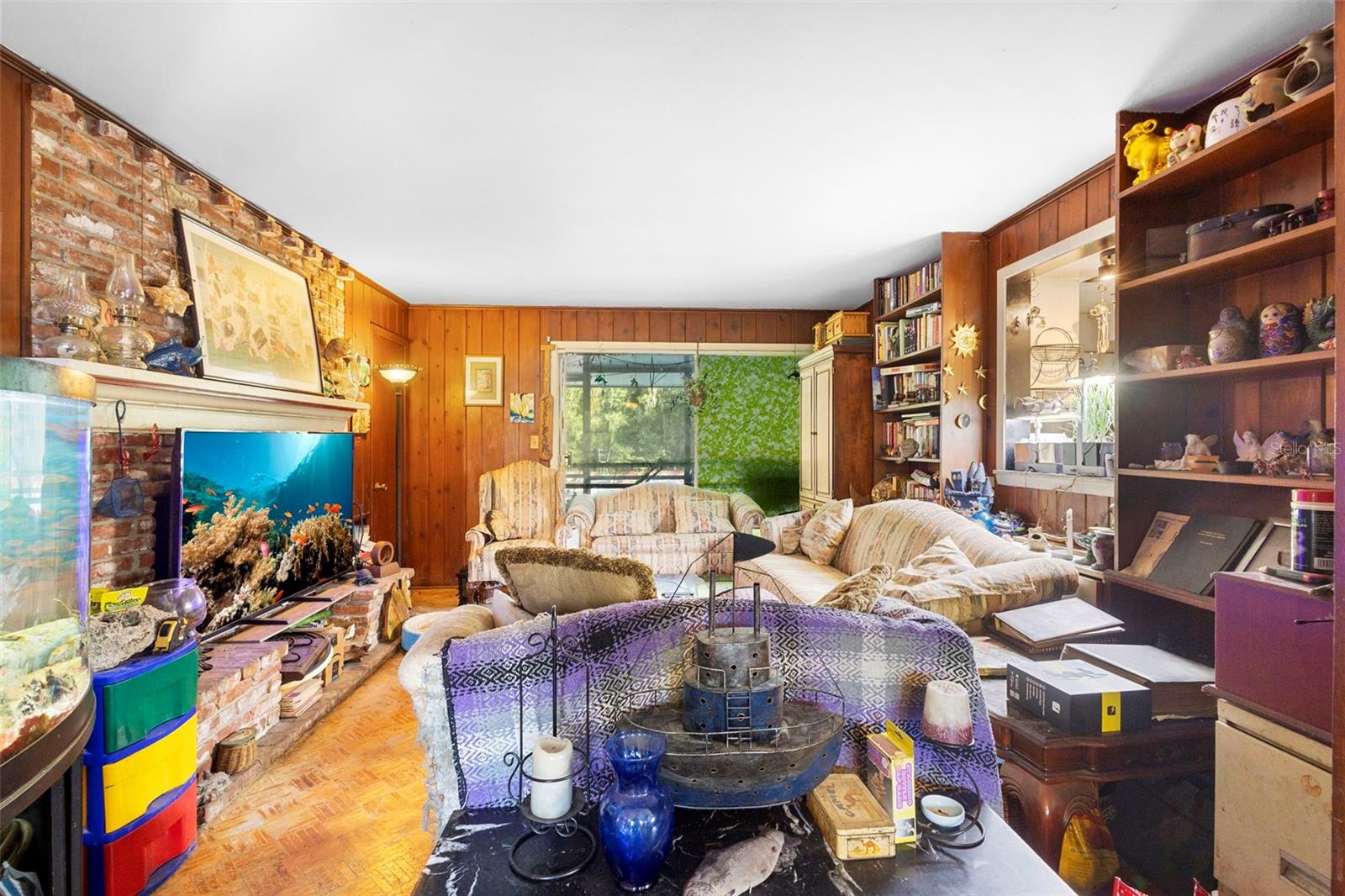 OAKWOOD SUB & PARCELS OPPOSIT - Residential