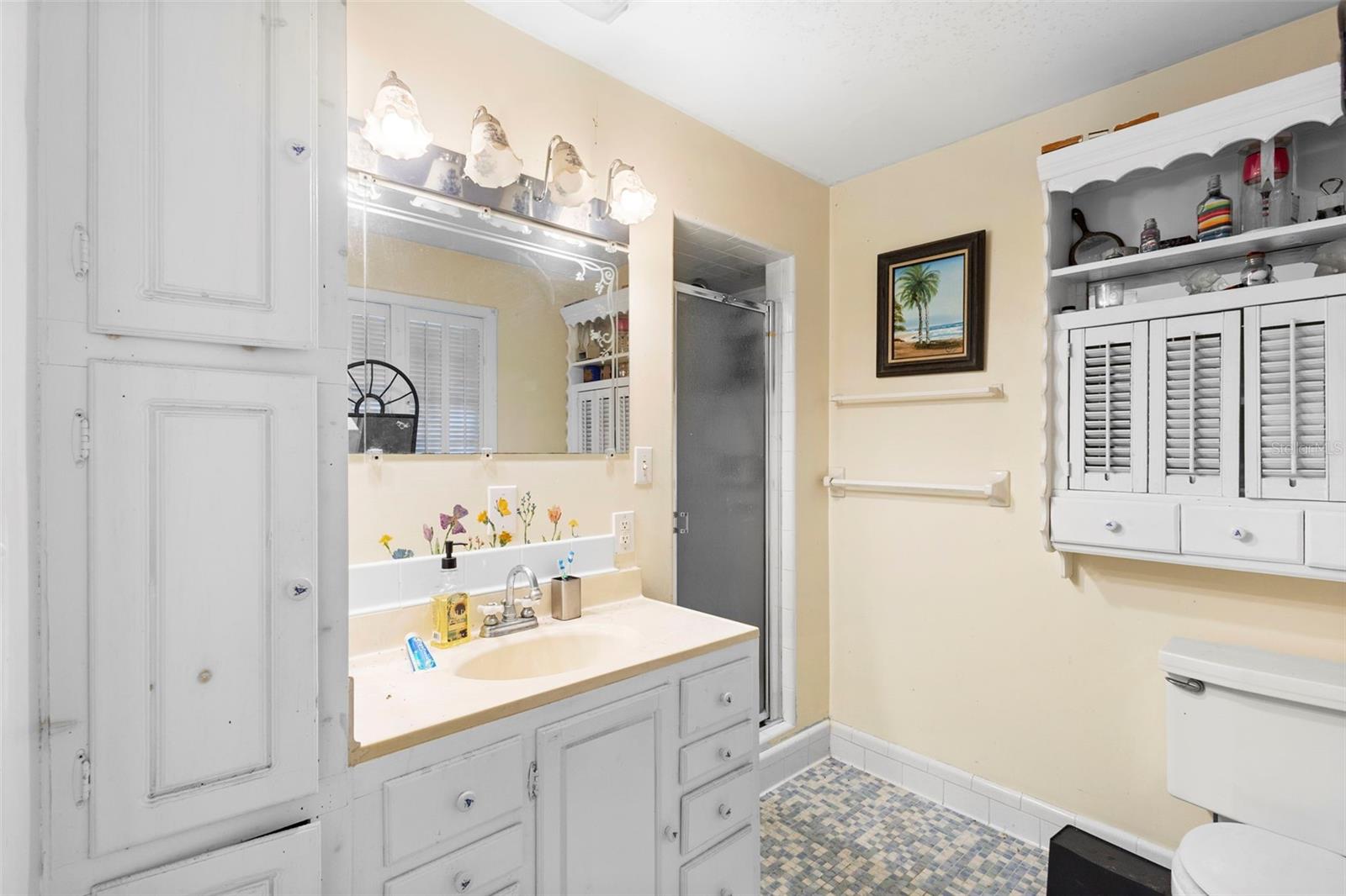 OAKWOOD SUB & PARCELS OPPOSIT - Residential