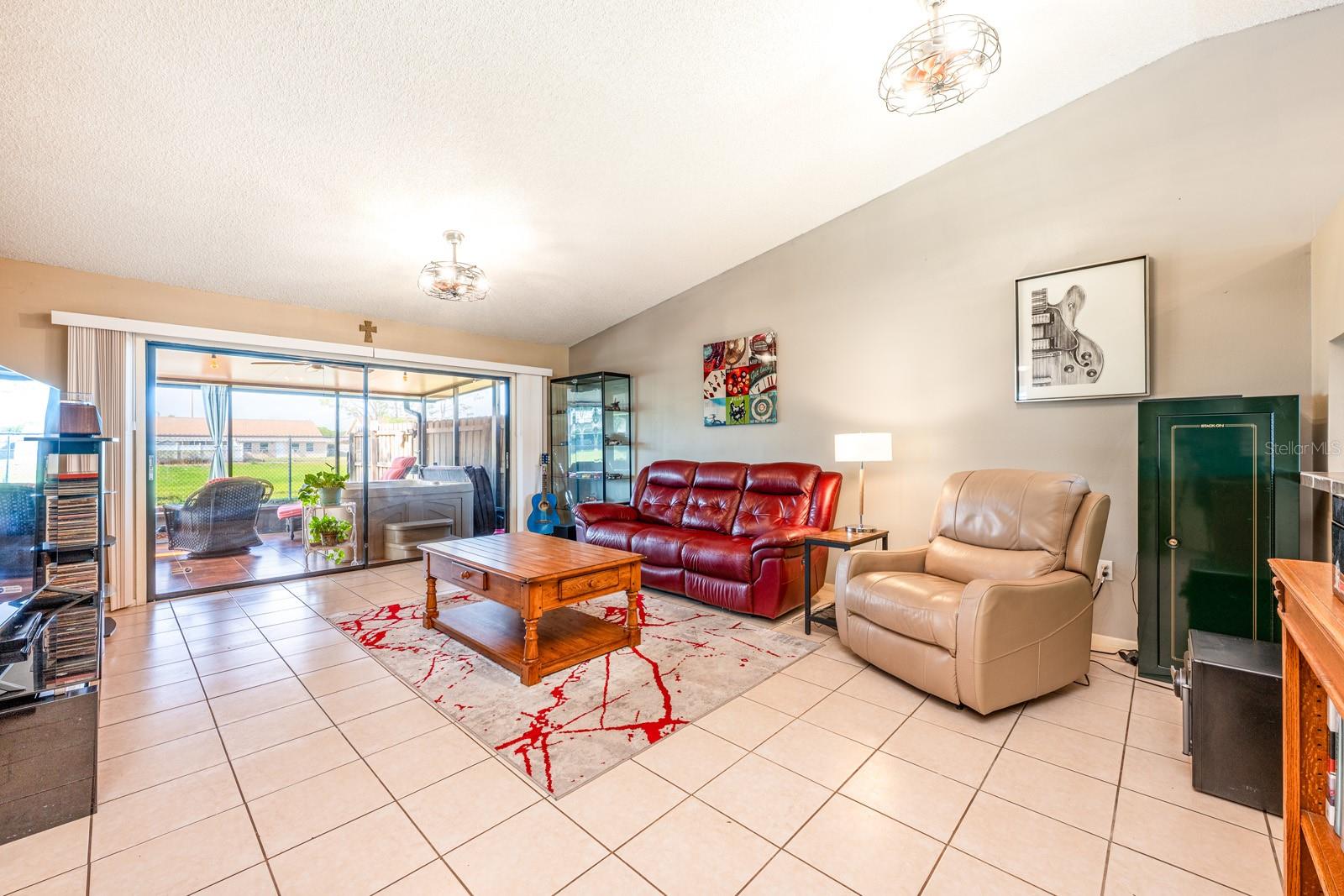 CURRY FORD WOODS - Residential