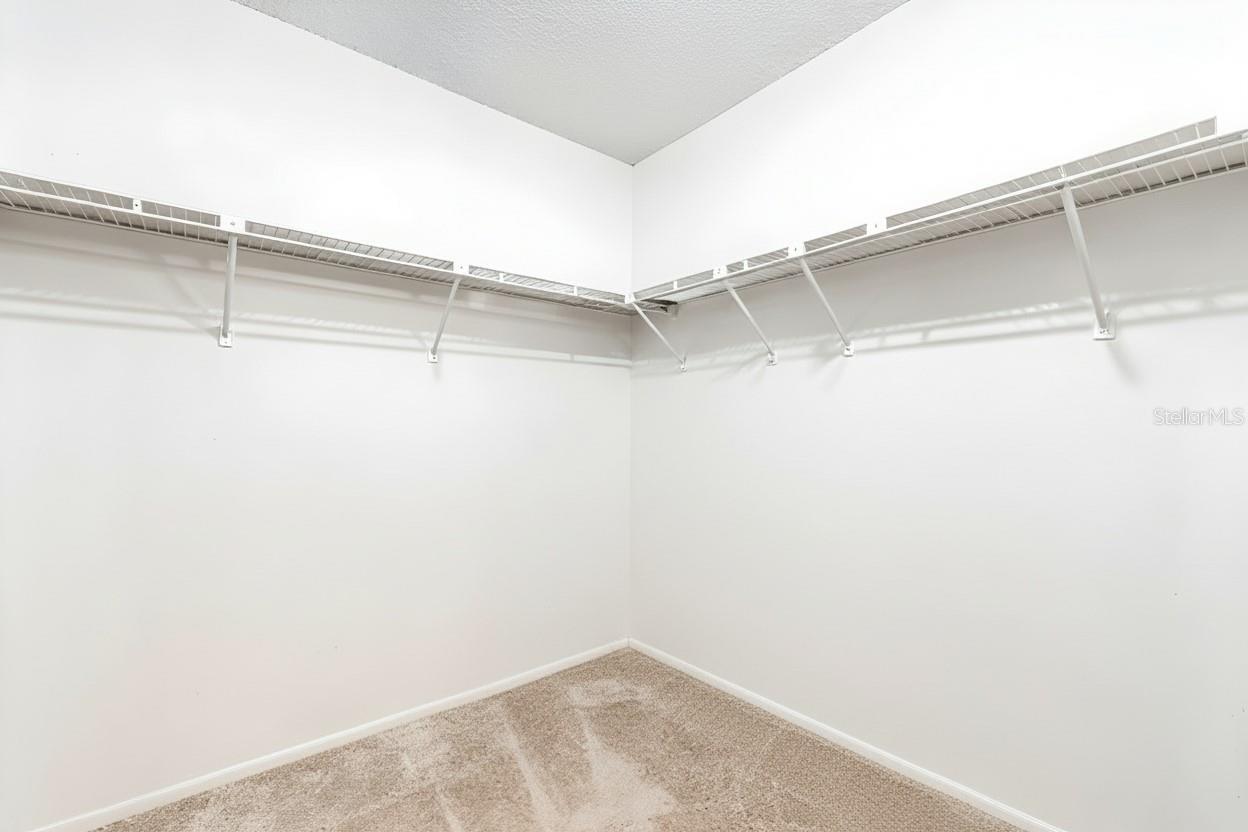 CURRY FORD WOODS - Residential