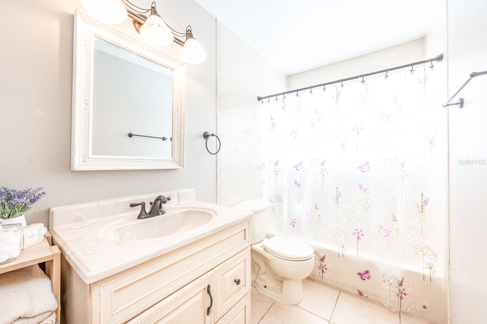 CURRY FORD WOODS - Residential