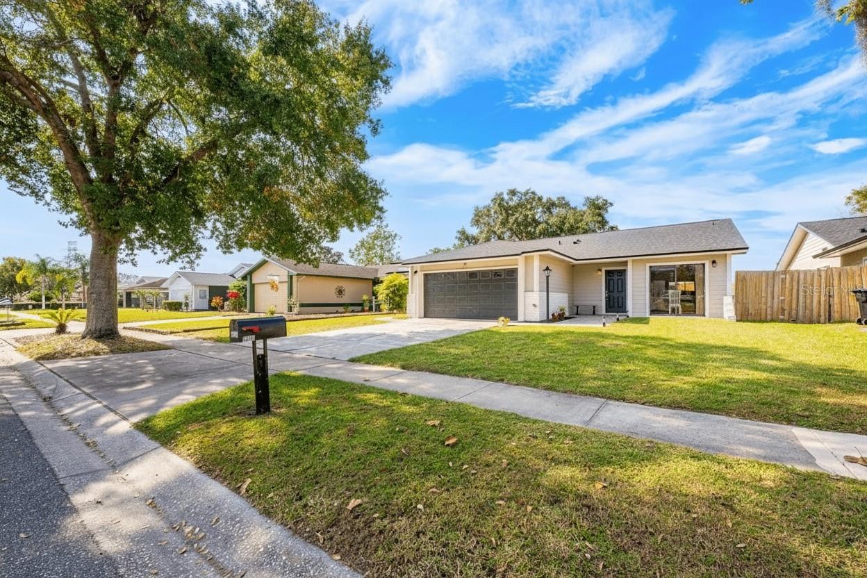 CURRY FORD WOODS - Residential