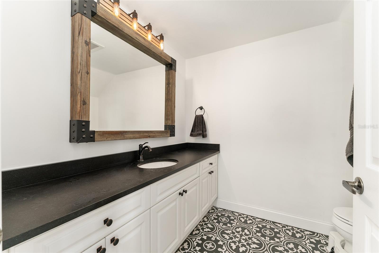 UNION STREET STATION - Residential