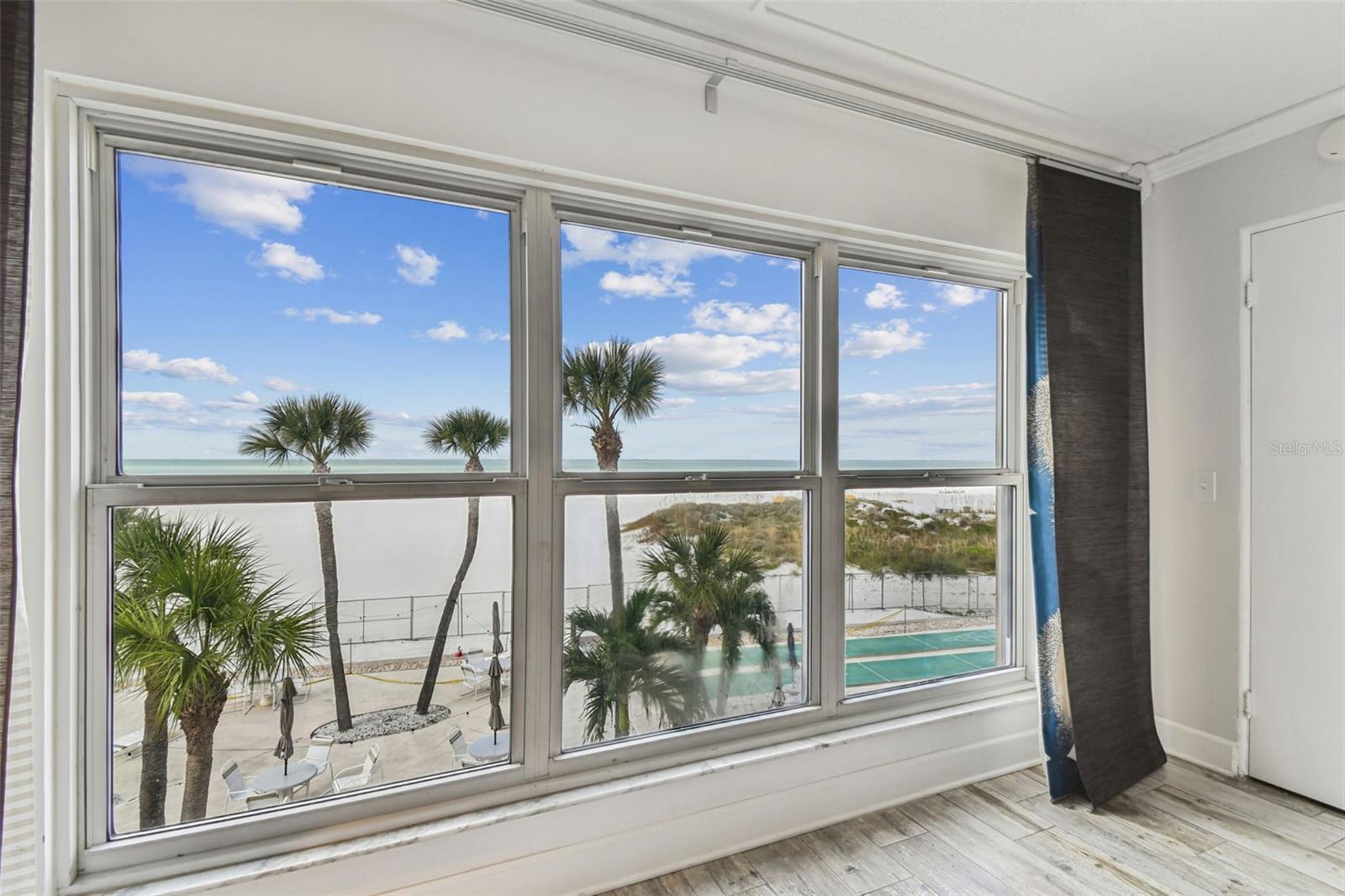 GULF 5000 ASSOC INC CONDO - Residential