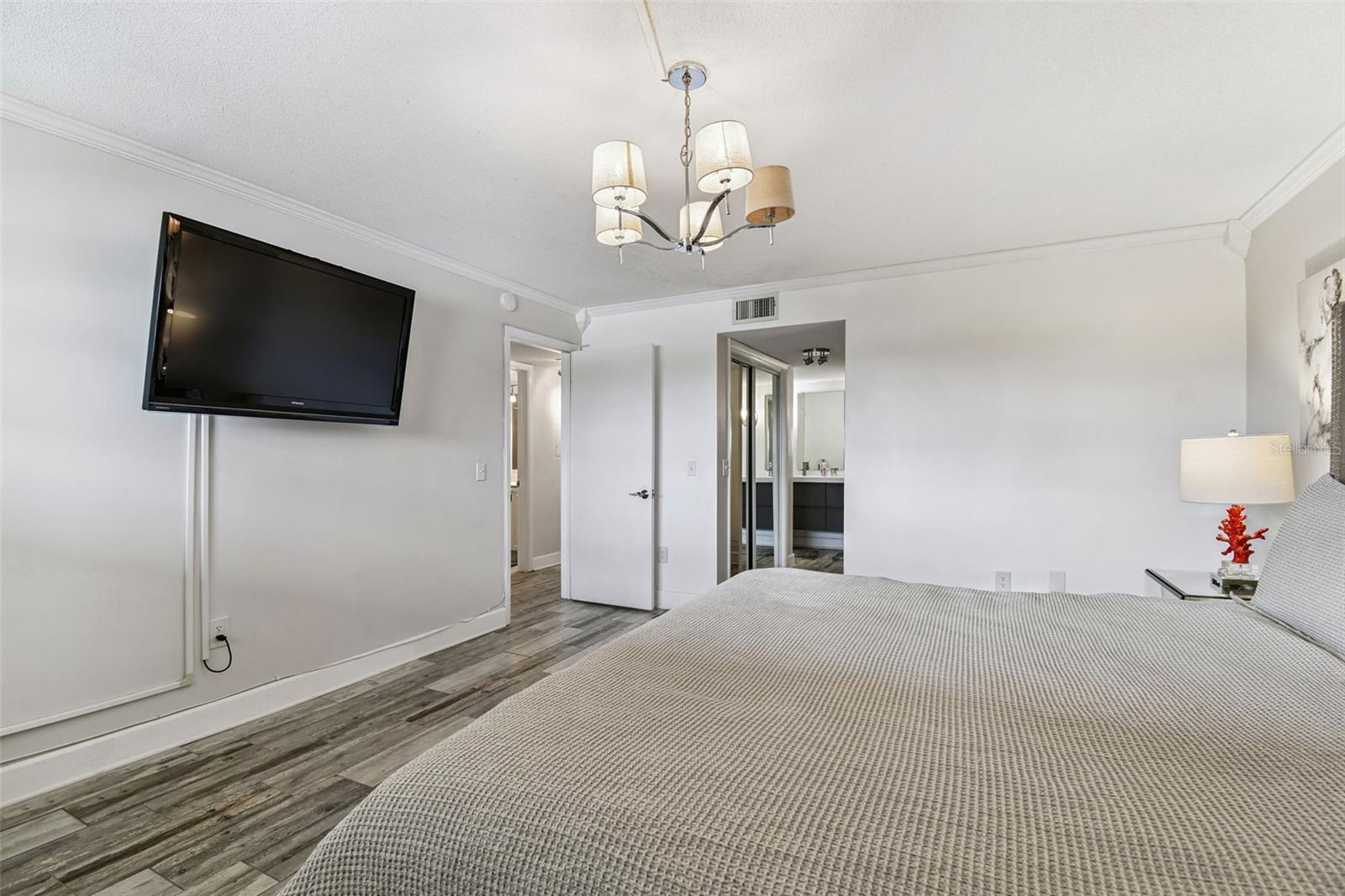 GULF 5000 ASSOC INC CONDO - Residential