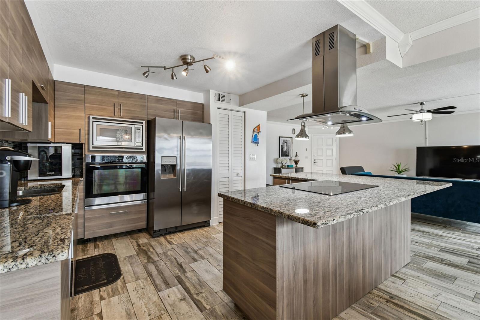 GULF 5000 ASSOC INC CONDO - Residential