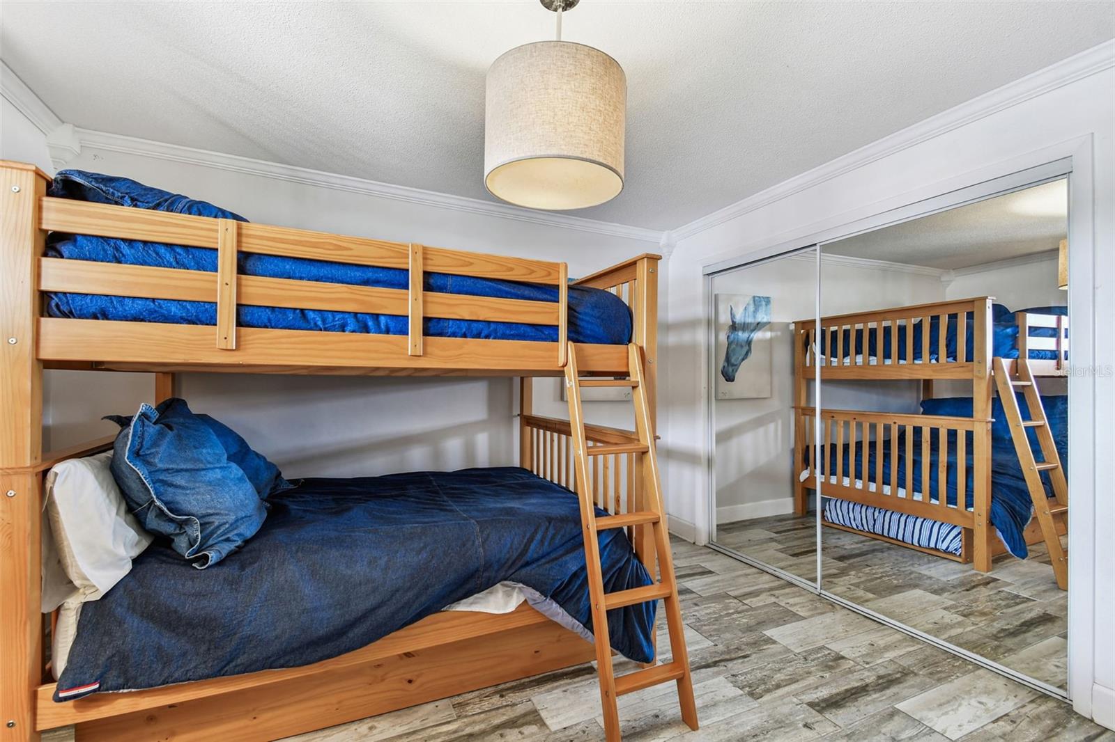 GULF 5000 ASSOC INC CONDO - Residential