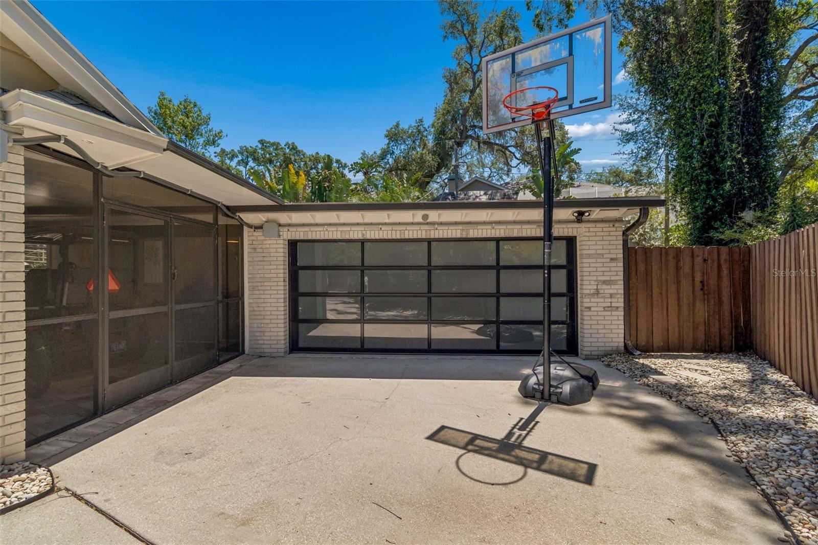 BEACH PARK - Residential