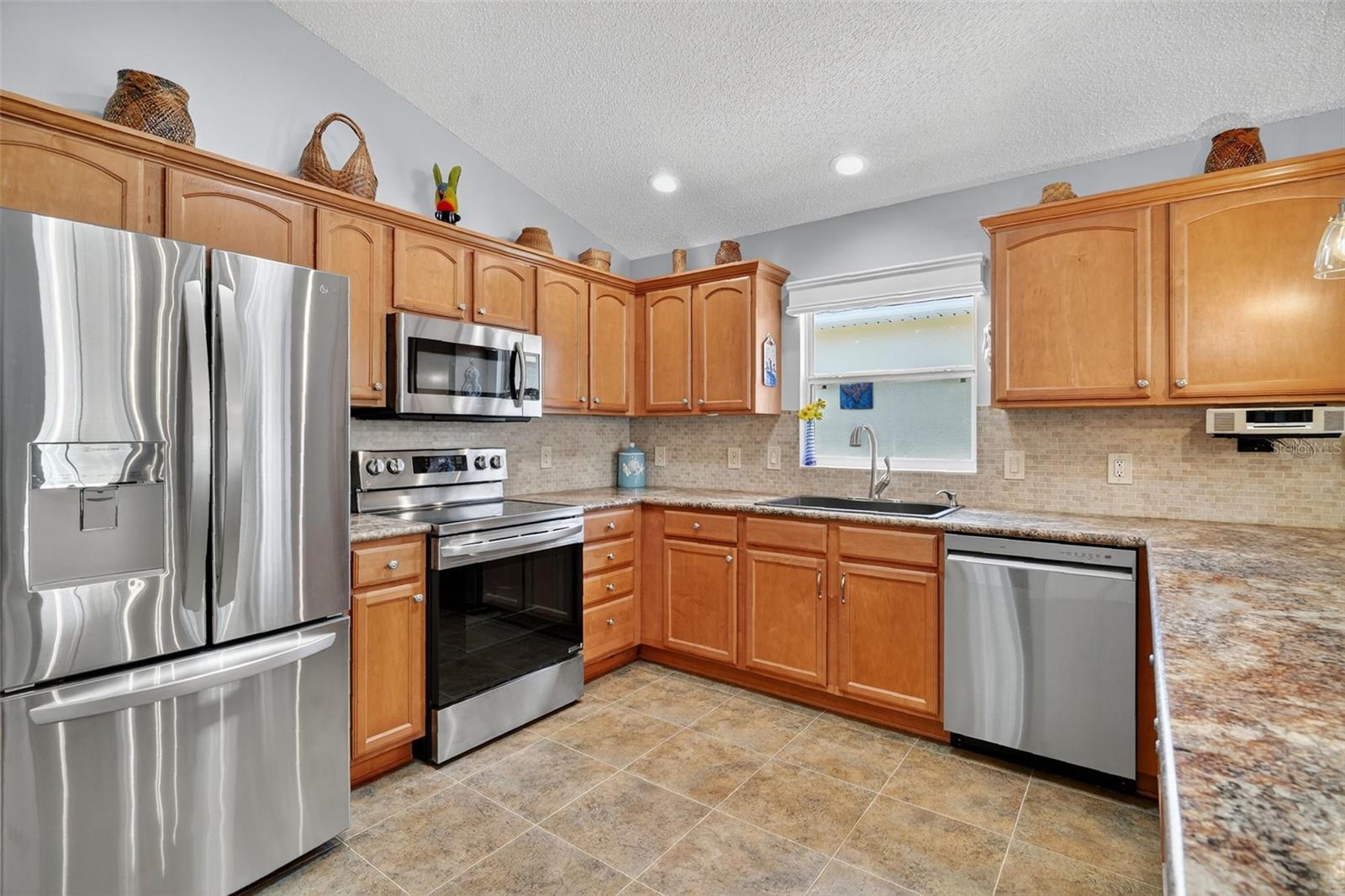 1137 SUMMERTON STREET