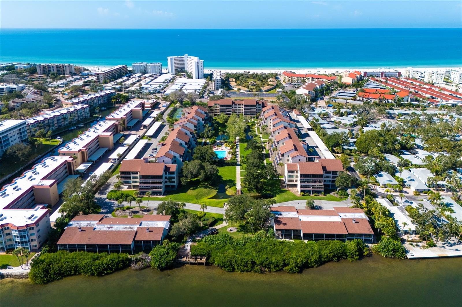 EXCELSIOR BEACH TO BAY 5 - Residential