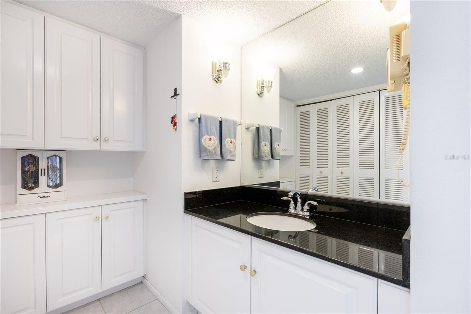 EXCELSIOR BEACH TO BAY 5 - Residential