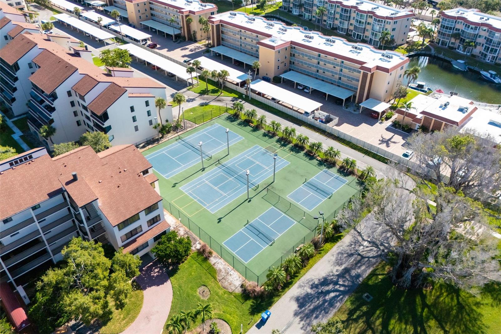 EXCELSIOR BEACH TO BAY 5 - Residential