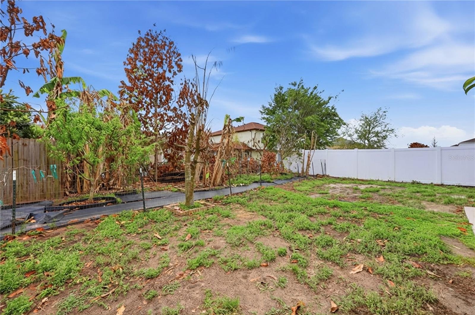 WOODLAND CREEK - Residential