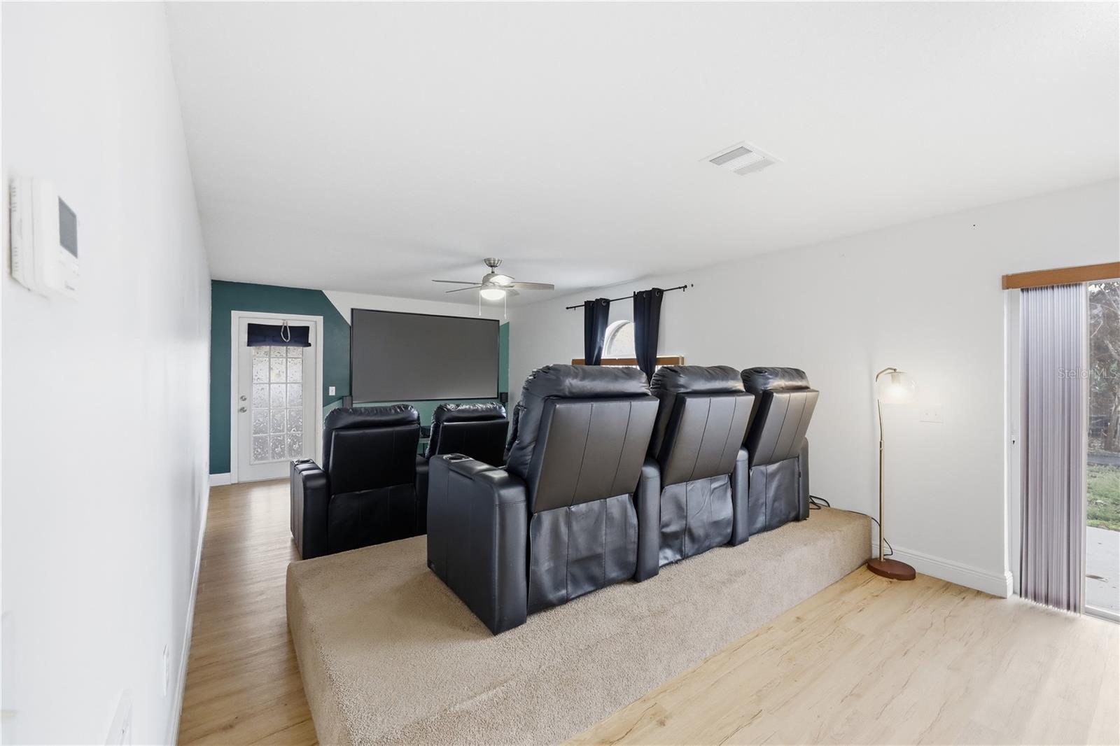 WOODLAND CREEK - Residential