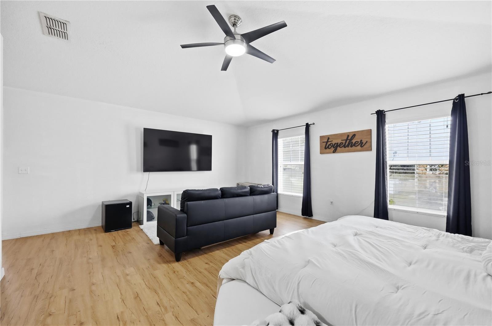 WOODLAND CREEK - Residential