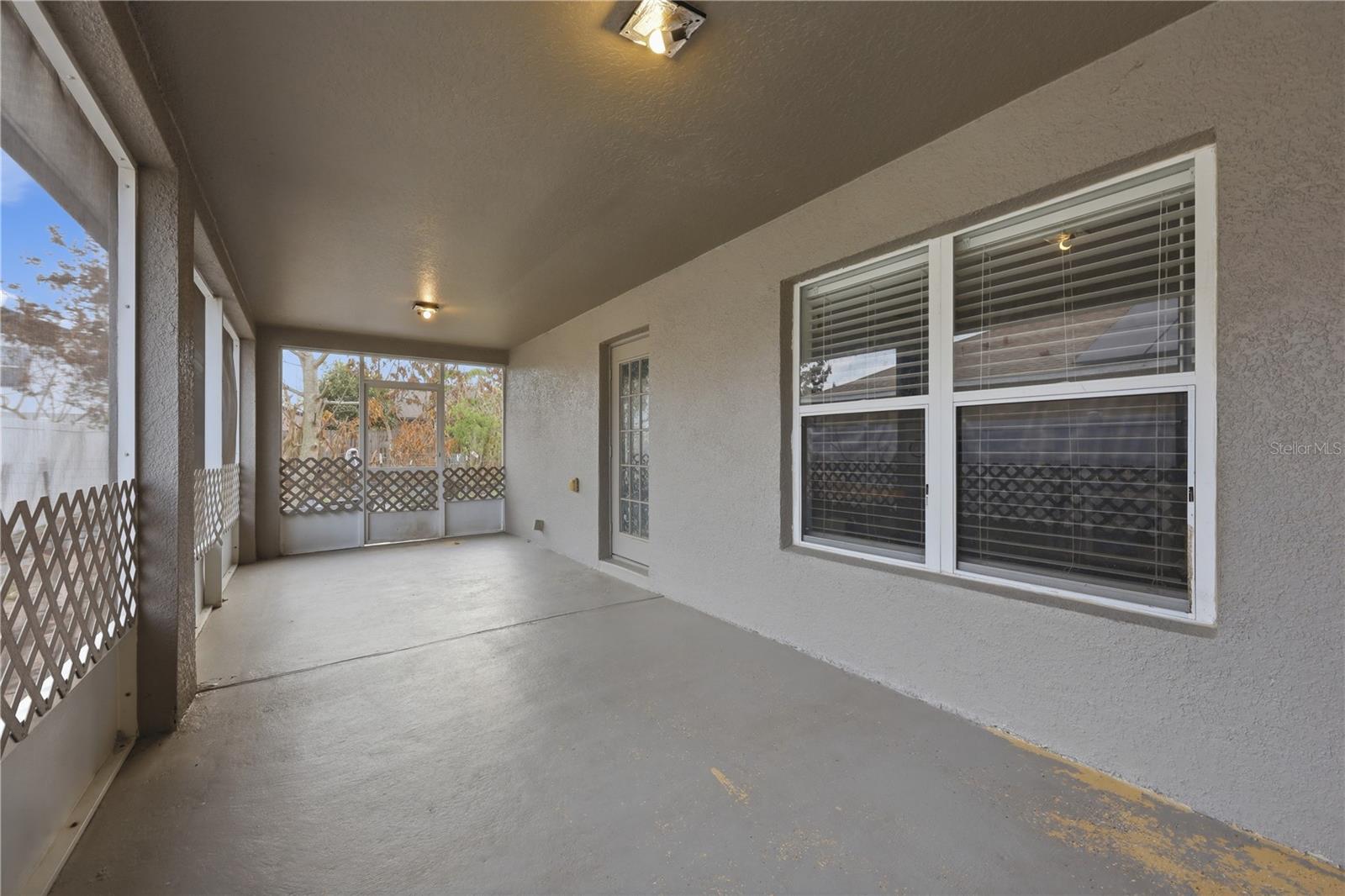 WOODLAND CREEK - Residential