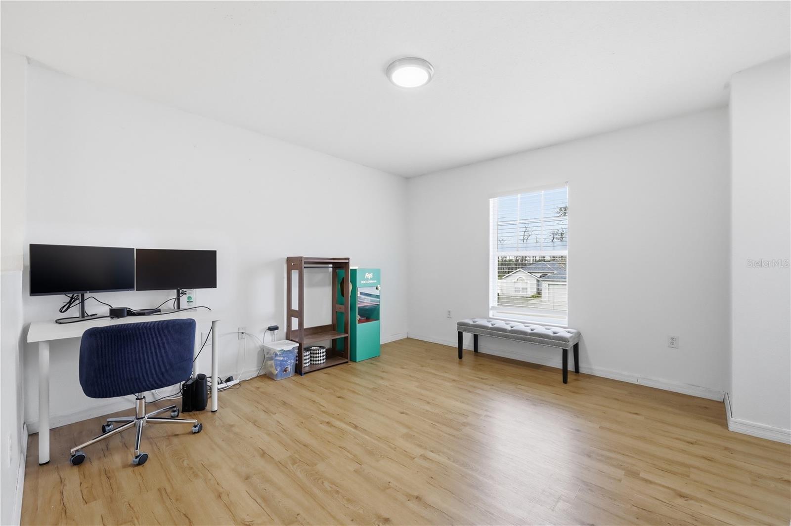 WOODLAND CREEK - Residential