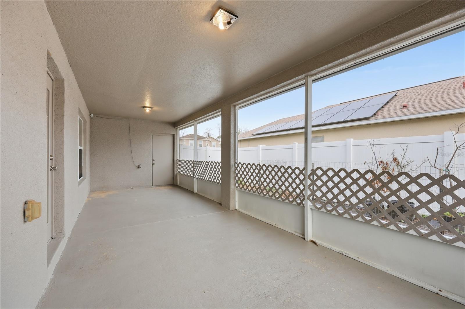 WOODLAND CREEK - Residential