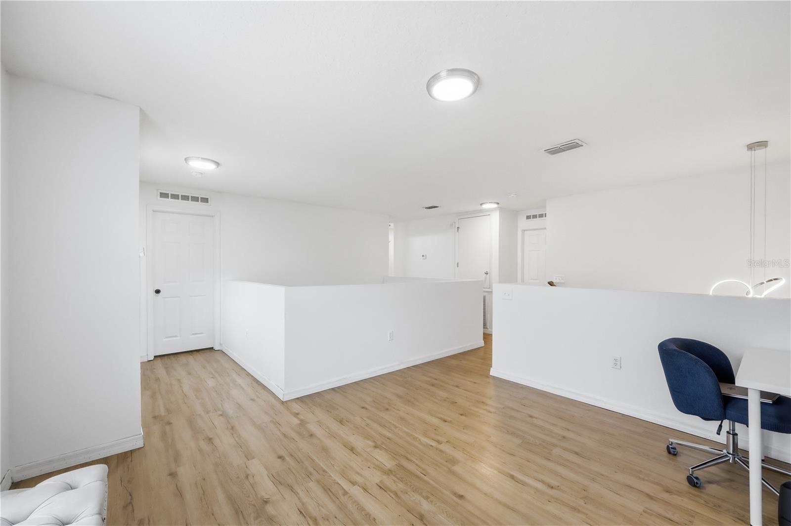 WOODLAND CREEK - Residential