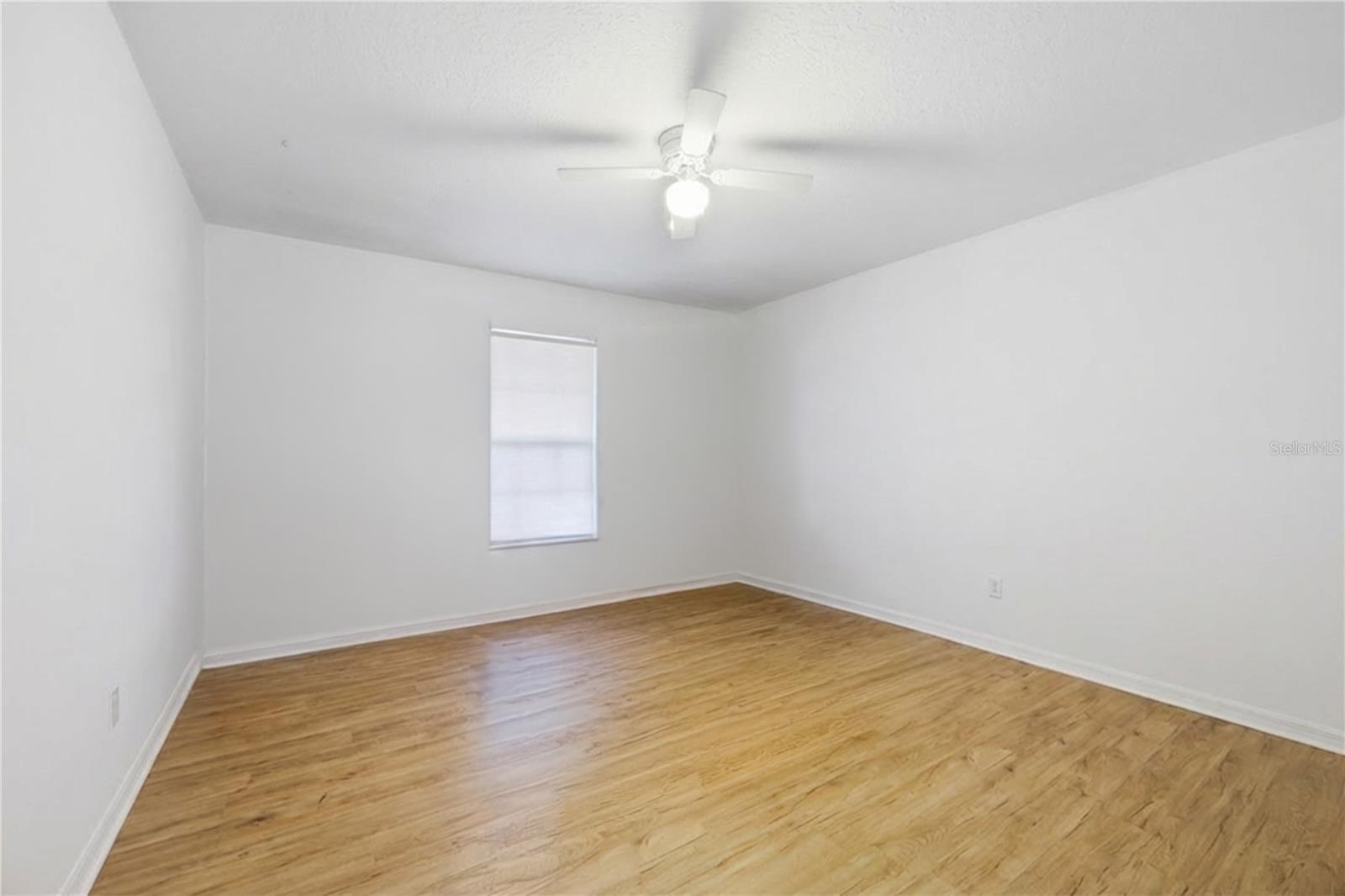 WOODLAND CREEK - Residential