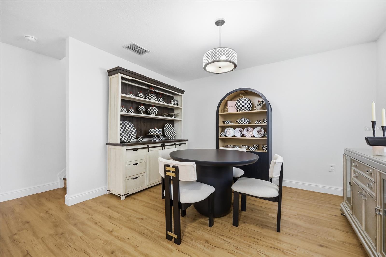 WOODLAND CREEK - Residential