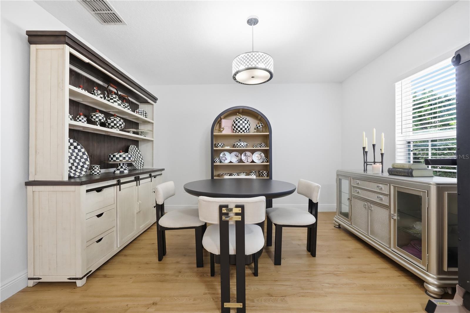 WOODLAND CREEK - Residential