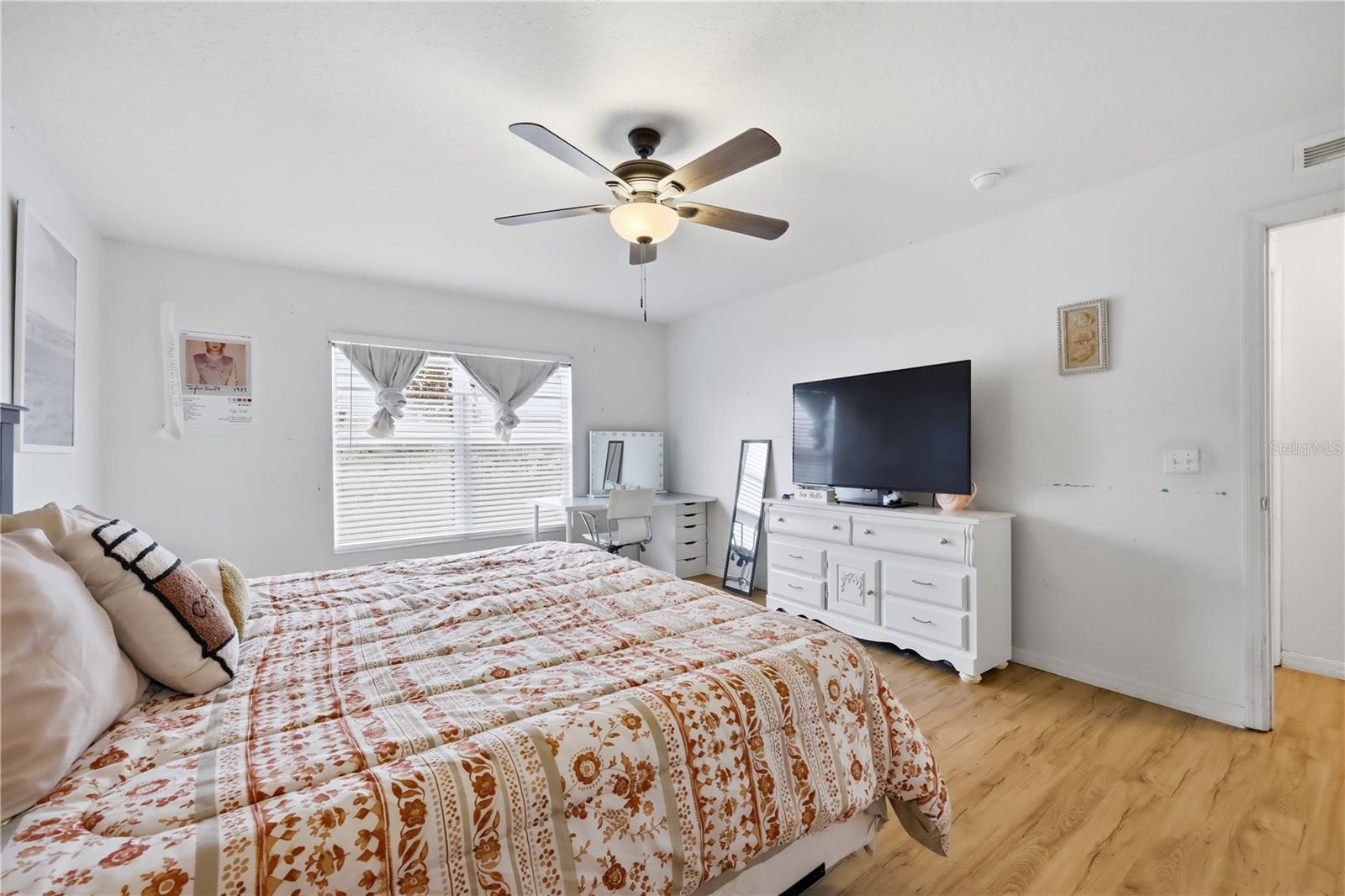 WOODLAND CREEK - Residential