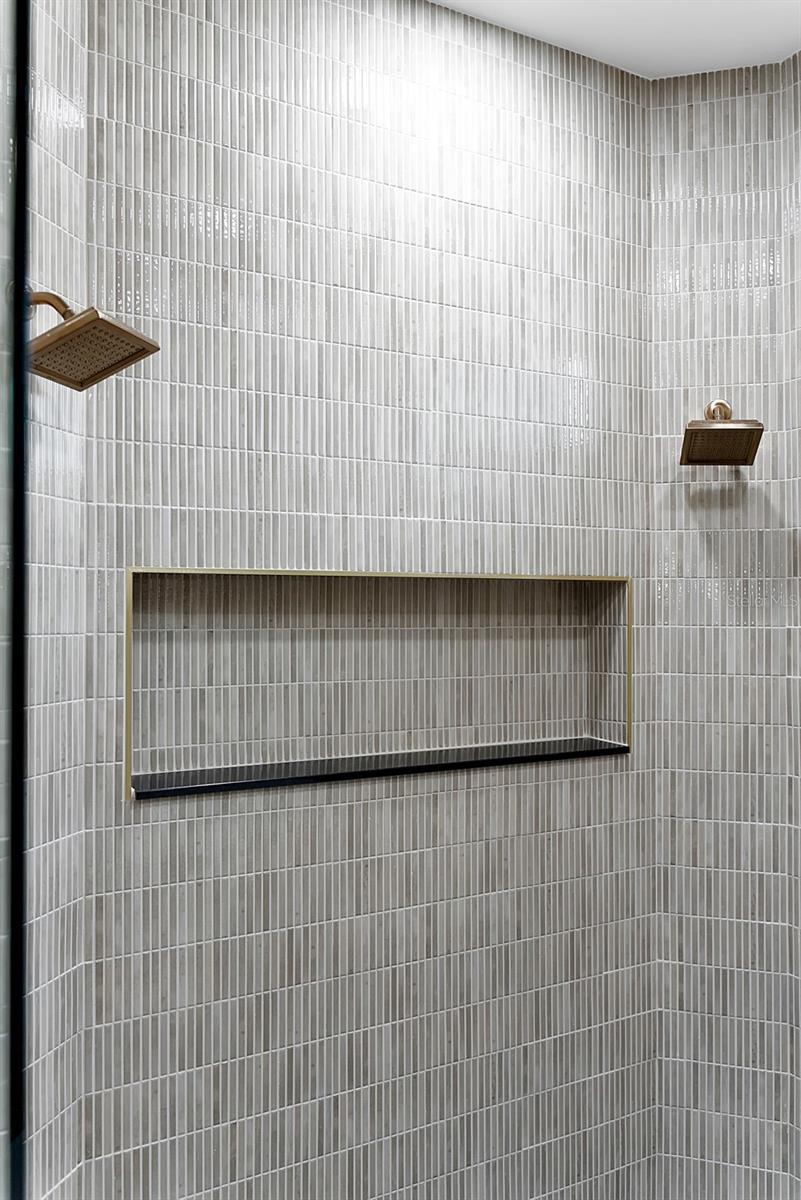 SOUTH VENICE - Residential