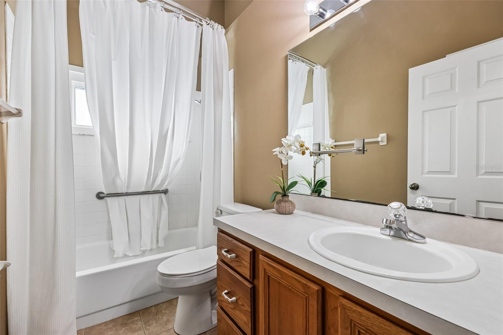 PLANTATION AT LEESBURG GLEN EAGLE VILLAGE TR A-E - Residential