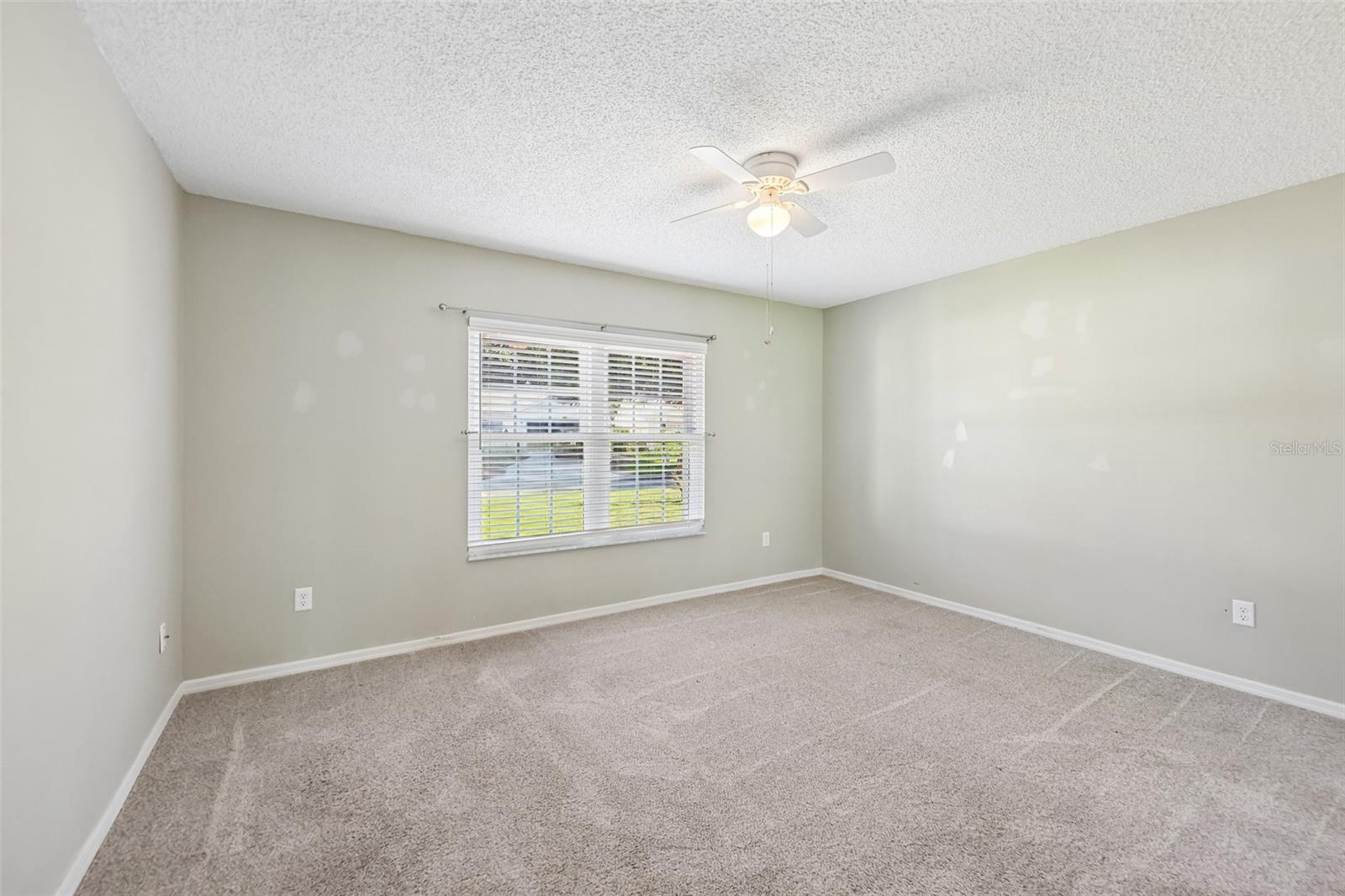 PLANTATION AT LEESBURG GLEN EAGLE VILLAGE TR A-E - Residential