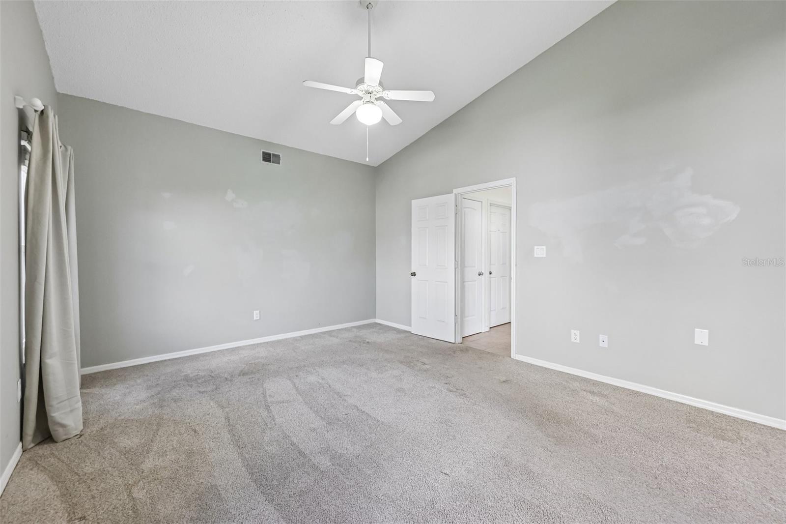 PLANTATION AT LEESBURG GLEN EAGLE VILLAGE TR A-E - Residential