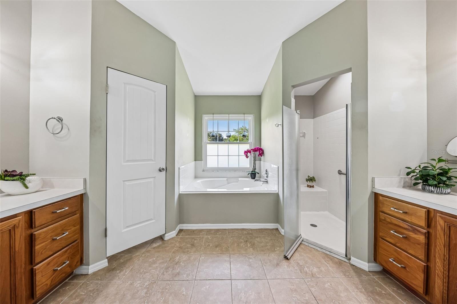 PLANTATION AT LEESBURG GLEN EAGLE VILLAGE TR A-E - Residential