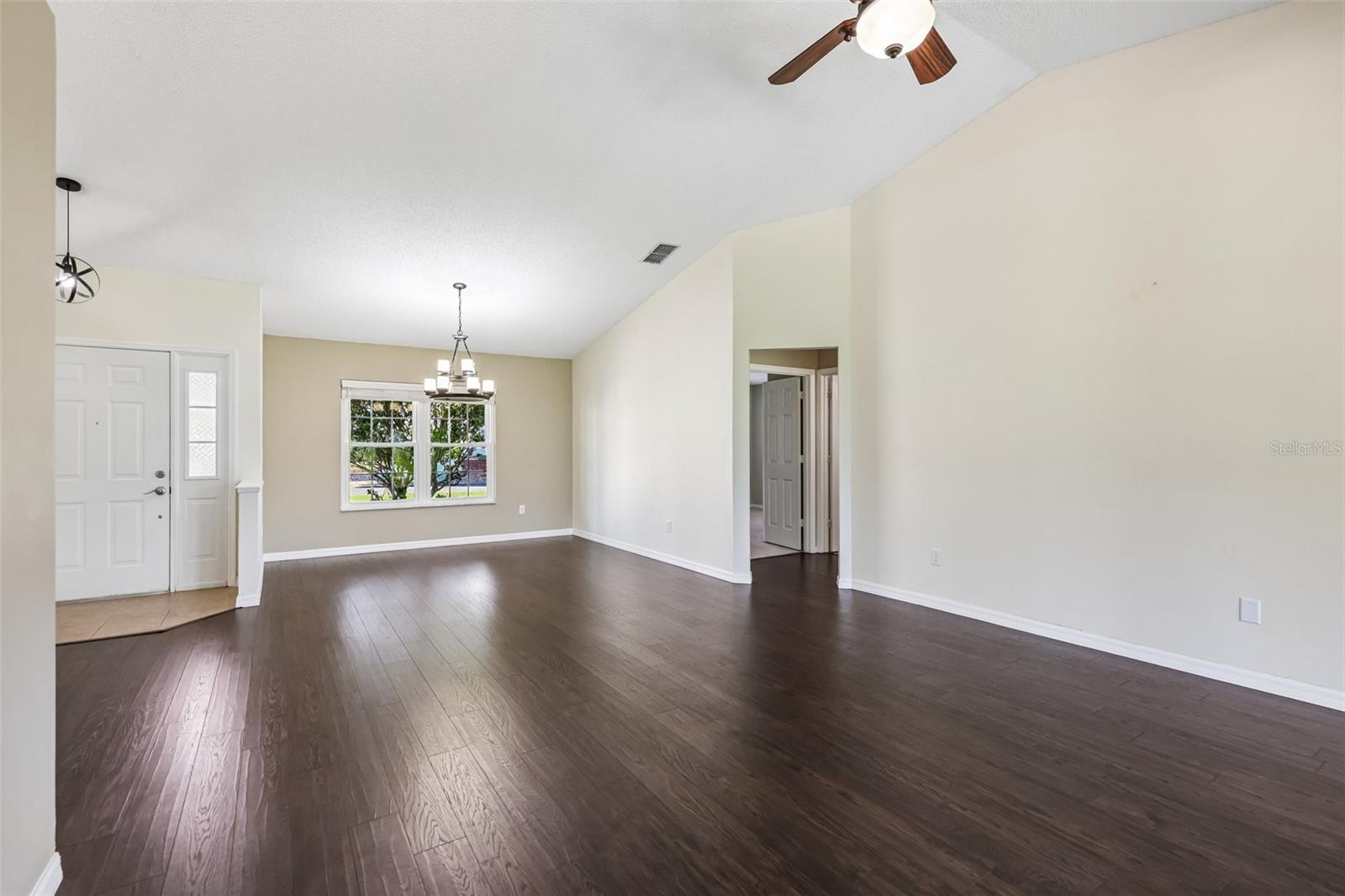 PLANTATION AT LEESBURG GLEN EAGLE VILLAGE TR A-E - Residential