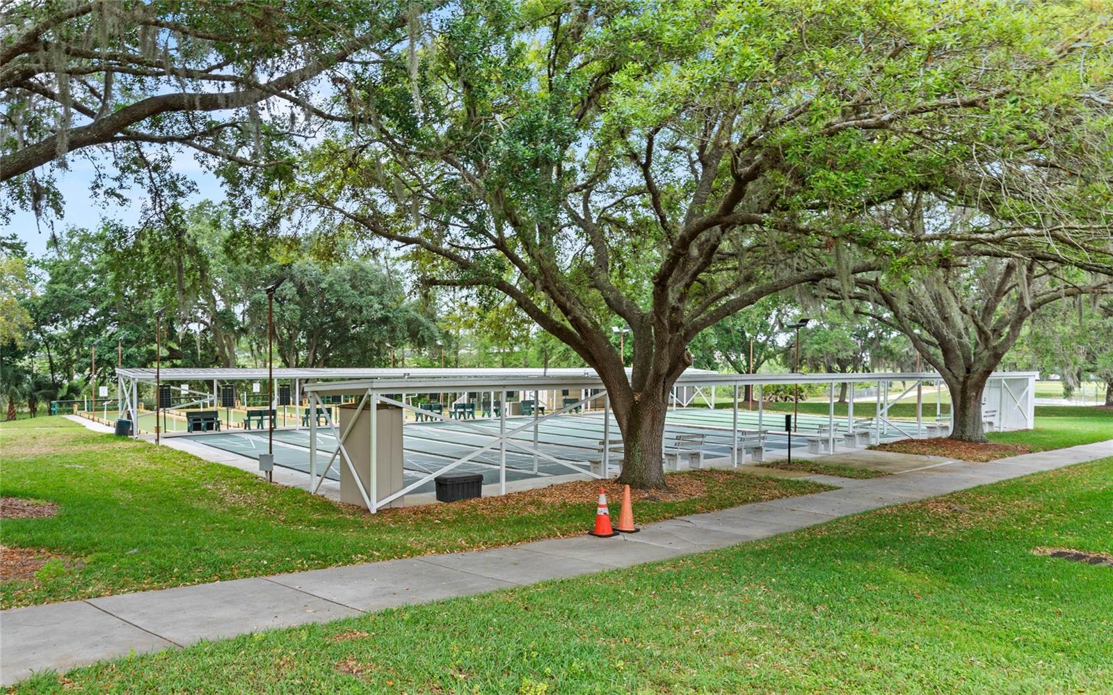 PLANTATION AT LEESBURG GLEN EAGLE VILLAGE TR A-E - Residential