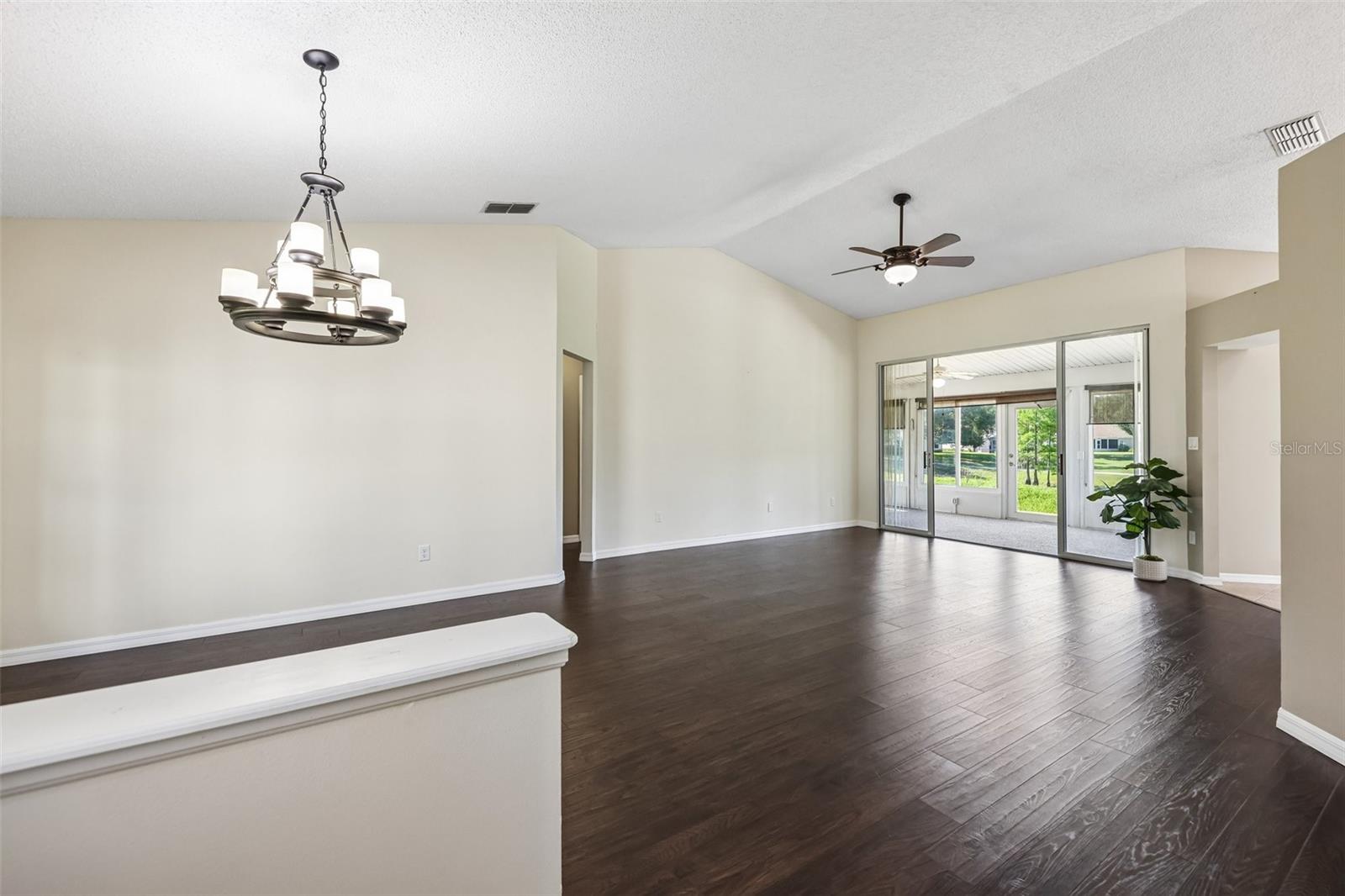 PLANTATION AT LEESBURG GLEN EAGLE VILLAGE TR A-E - Residential