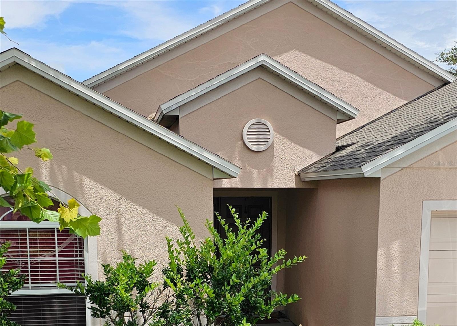 1055 BLUEGRASS DRIVE