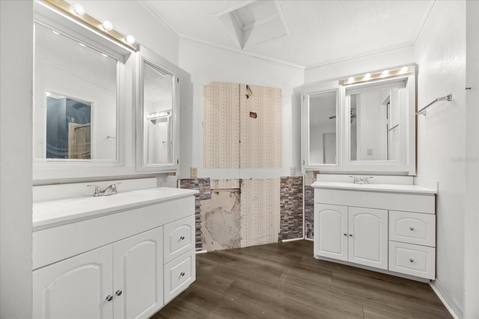 ZELLWOOD STATION COOP MH PARK - Residential