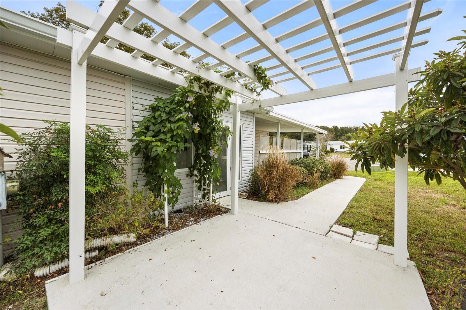 ZELLWOOD STATION COOP MH PARK - Residential