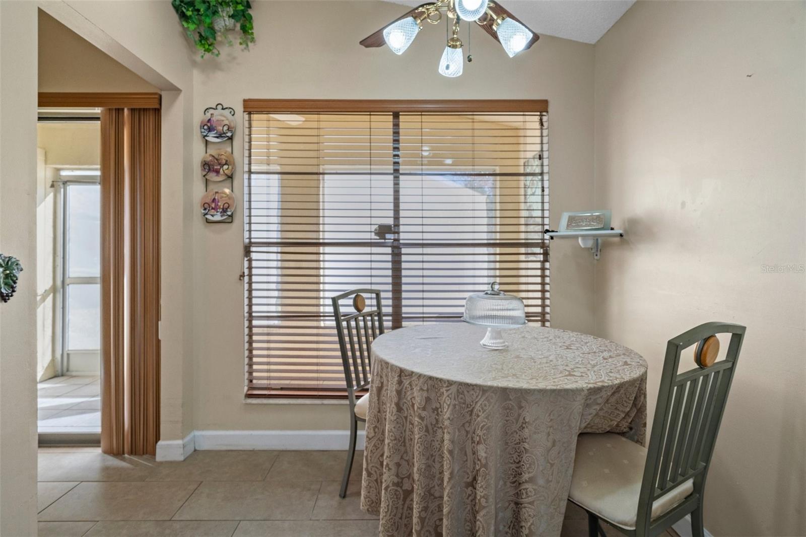 CEDARWOOD VILLAGE CONDO 01 - Residential