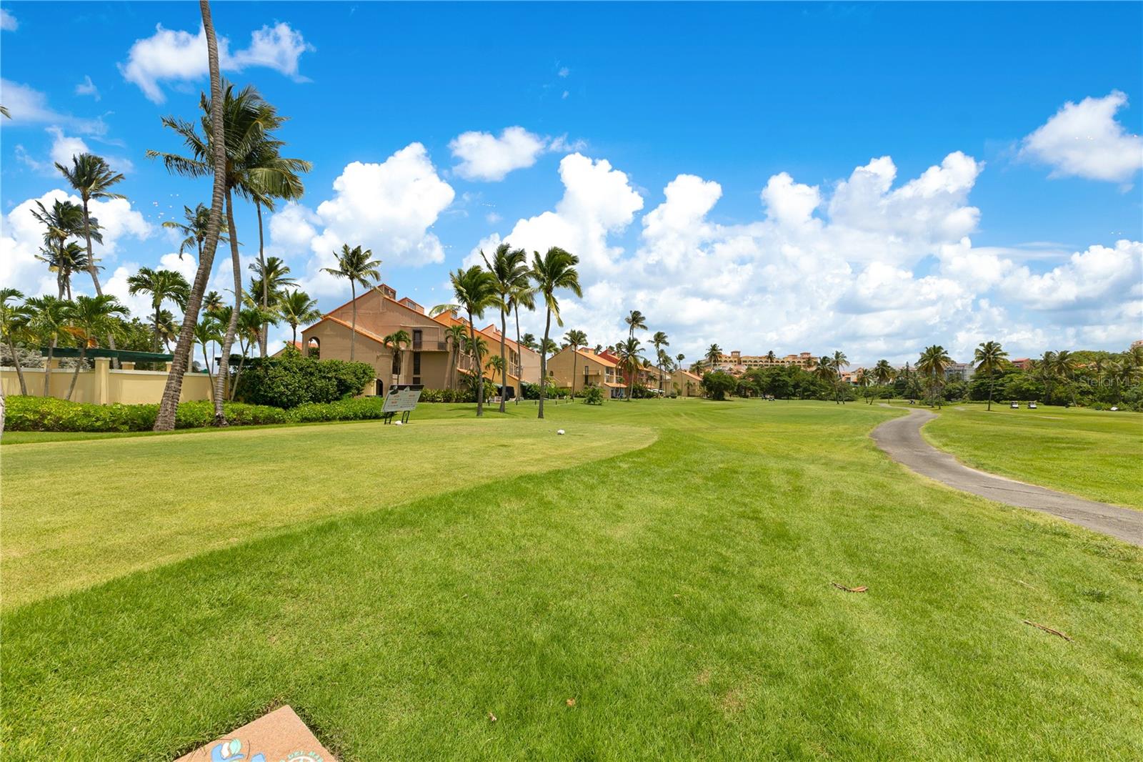 BEACH VILLAGE - Residential