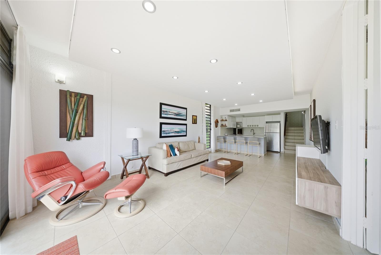 BEACH VILLAGE - Residential