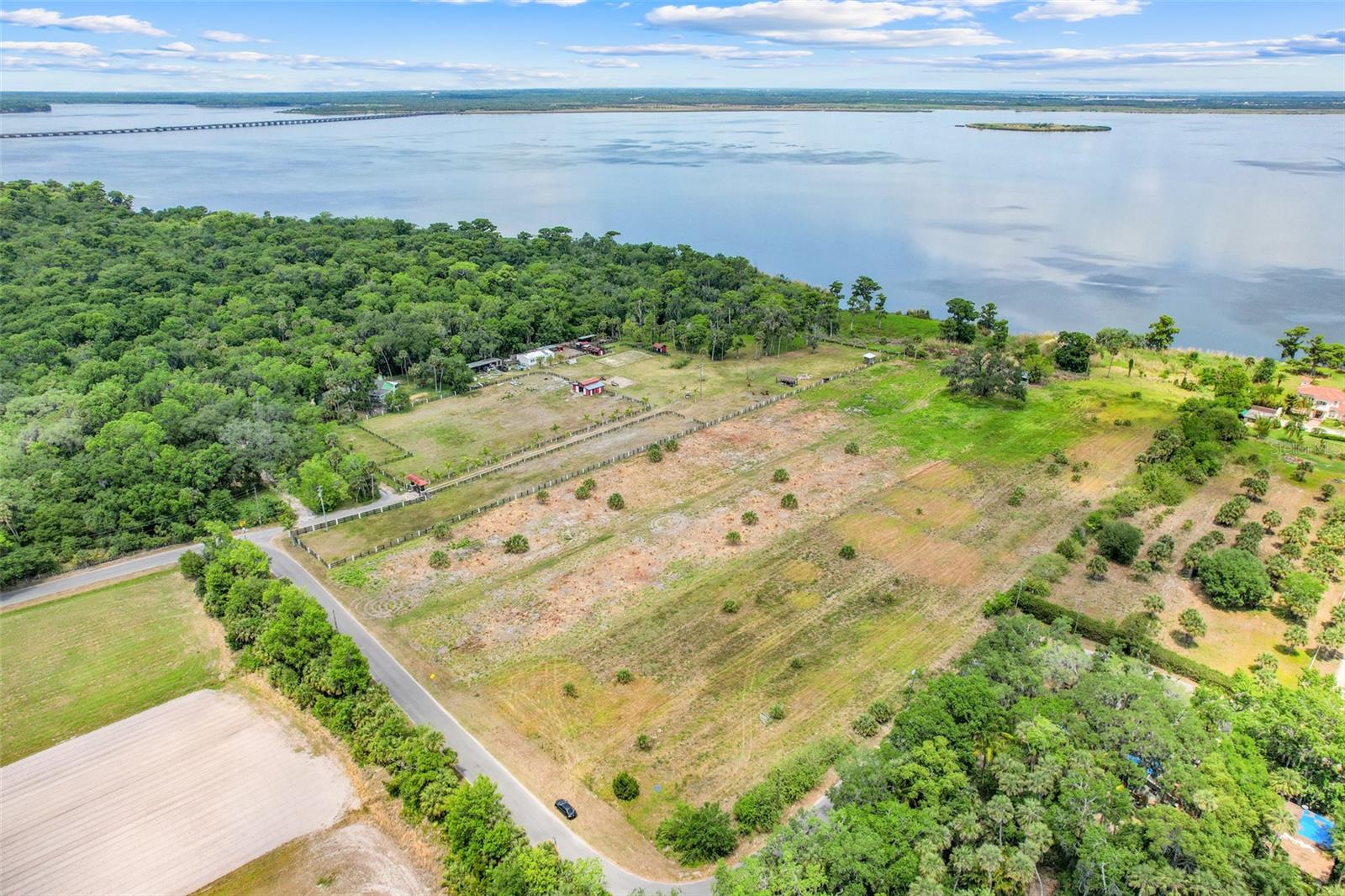 KINGS LANDING AT LAKE JESSUP - Land