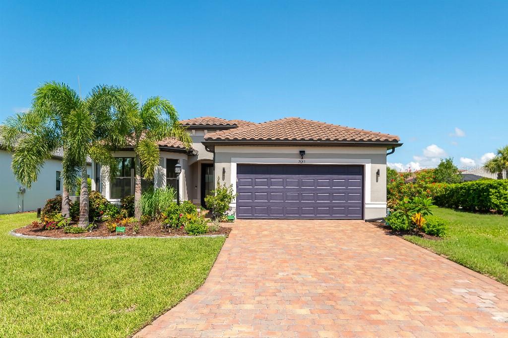 7683 SUMMERLAND COVE