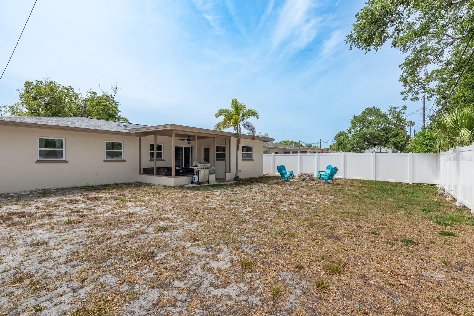 HARBOR HEIGHTS MANOR - Residential