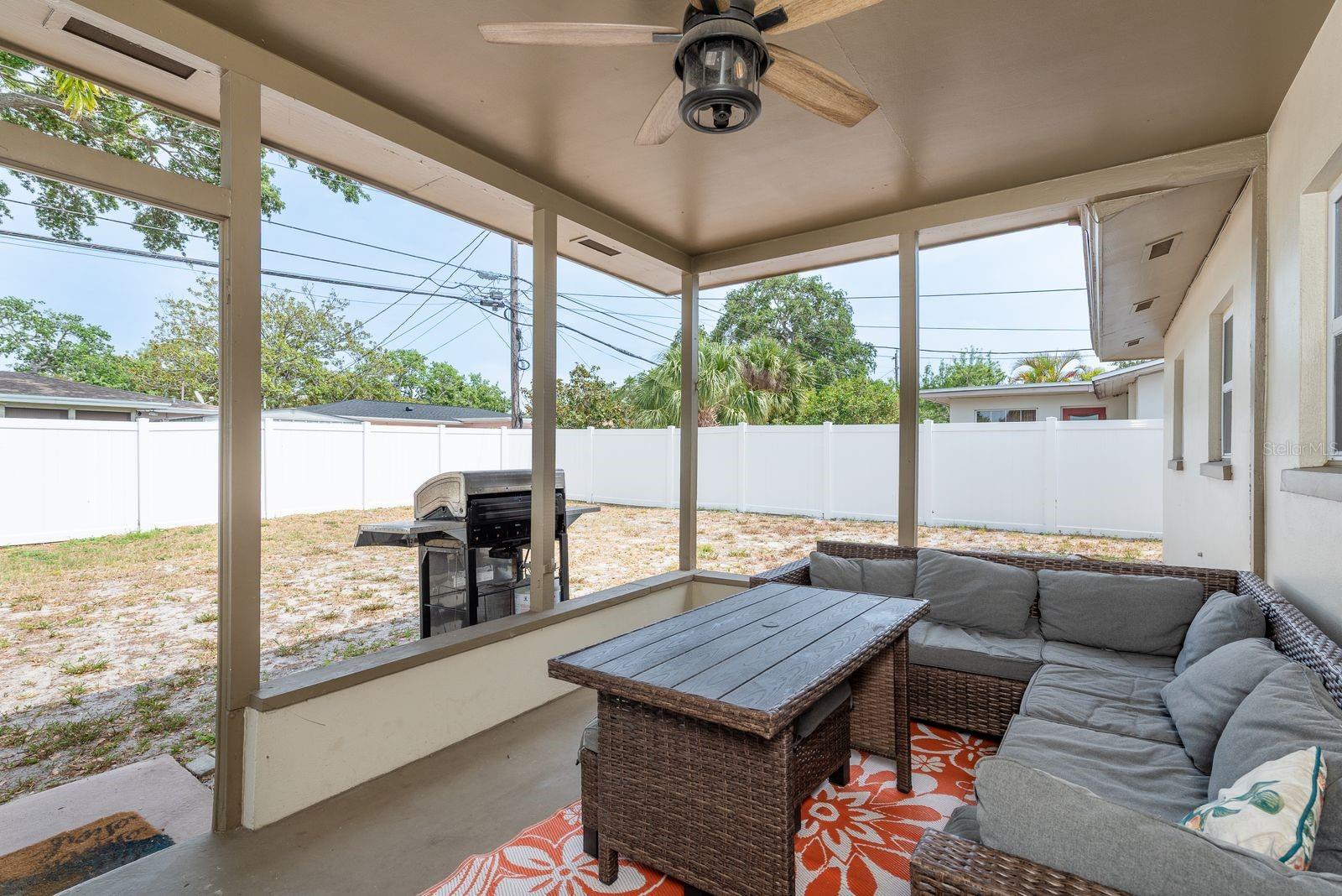 HARBOR HEIGHTS MANOR - Residential