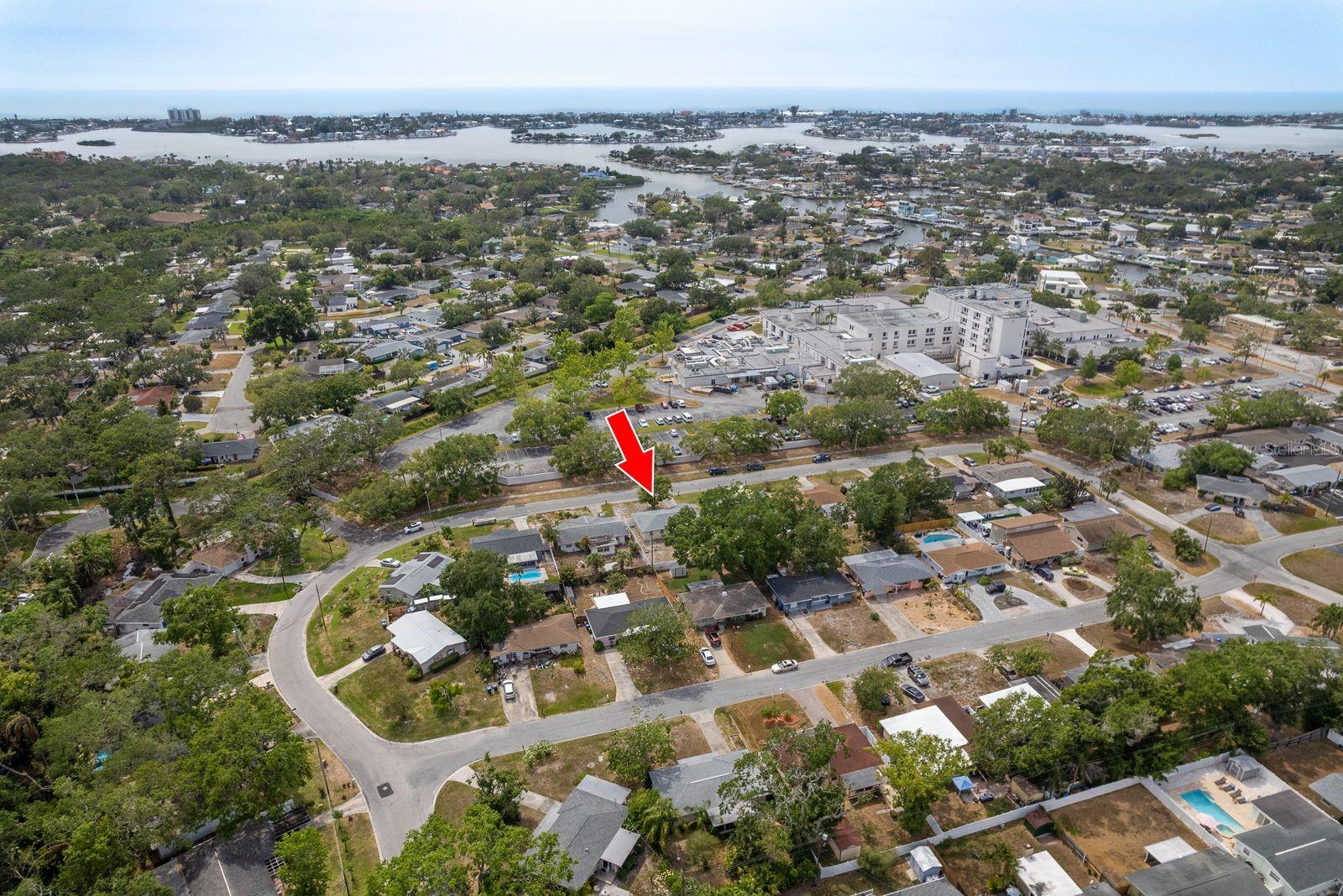 HARBOR HEIGHTS MANOR - Residential