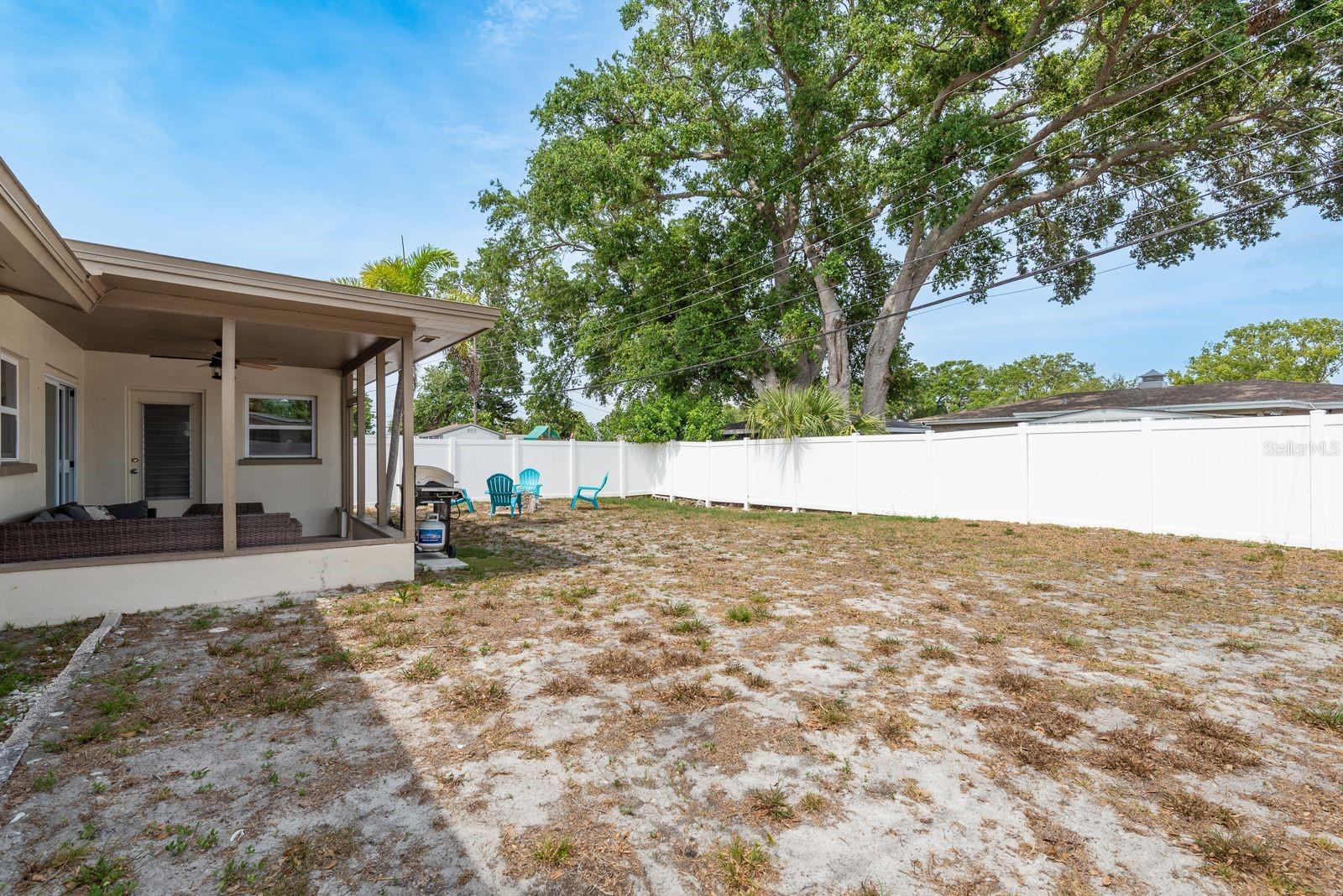 HARBOR HEIGHTS MANOR - Residential